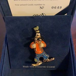 GOOFY SWAROVSKI CRYSTAL LIMITED EDITION BROOCH